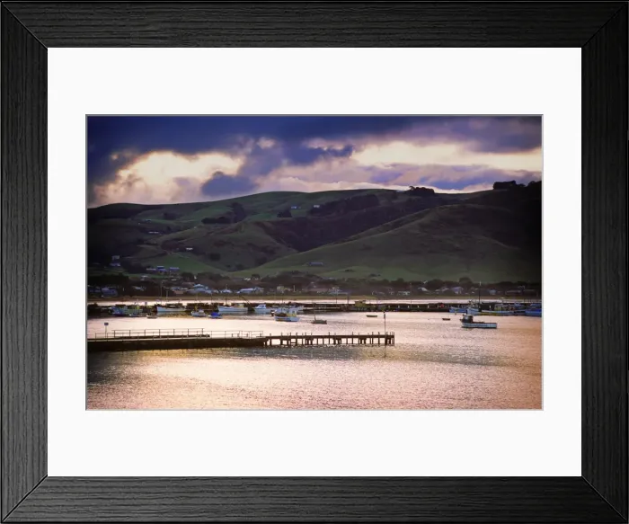 Framed Print : Apollo Bay, a small seaside town that has a fishing industry and is also a tourist destination on the Western coastline of Victoria Framed Print : Apollo Bay, a small seaside town that has a fishing industry and is also a tourist destination on the Western coastline of Victoria
