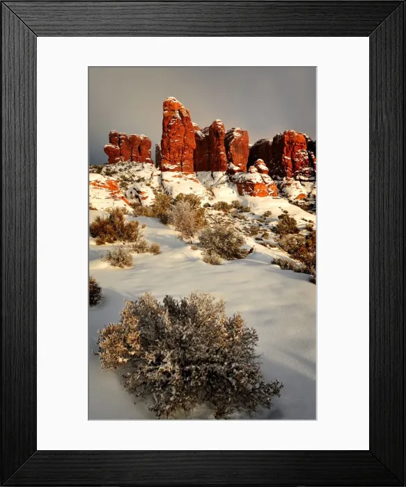 Framed Print : Arches National Park in Utah, South-western United States, with a mantle of rare winter snow