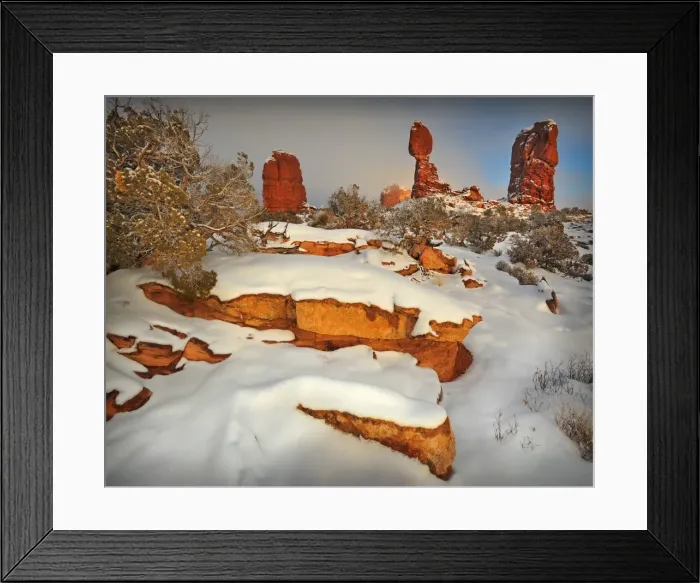 Framed Print : Arches National Park in Utah, South-western United States, with a mantle of rare winter snow