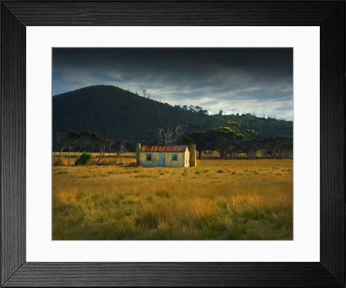 Framed Print : Abandoned and derelict farm cottage in the rurals of Flinders Island, Bass Strait, Tasmania Framed Print : Abandoned and derelict farm cottage in the rurals of Flinders Island, Bass Strait, Tasmania