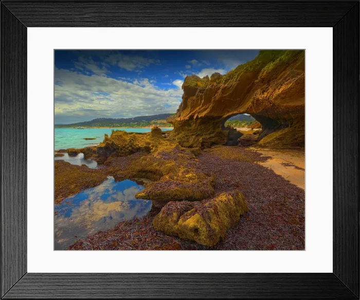 Framed Print : Cave beach, a remote and unusual part of the Western coastline of flinders Island, Bass Strait, Tasmania