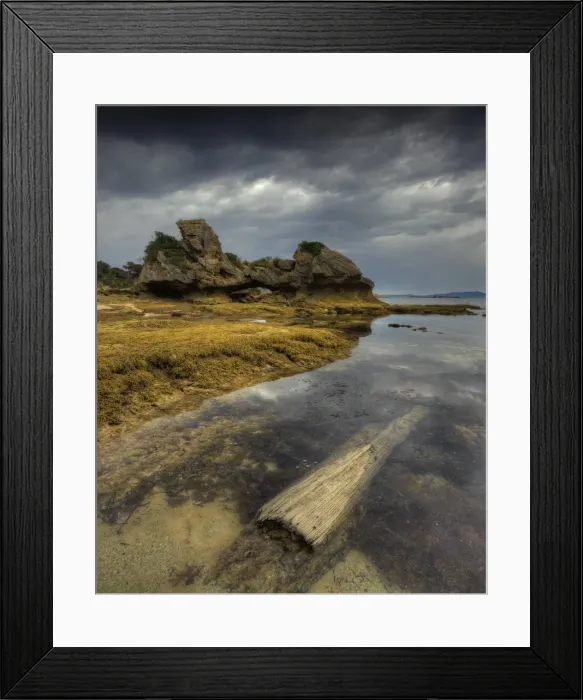 Framed Print : Cave beach, a remote and unusual part of the Western coastline of flinders Island, Bass Strait, Tasmania Framed Print : Cave beach, a remote and unusual part of the Western coastline of flinders Island, Bass Strait, Tasmania