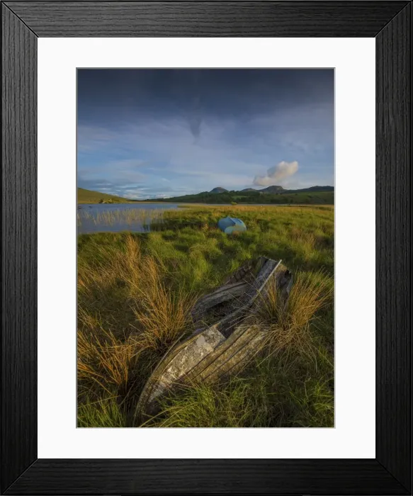 Framed Print : Llyn Cwellyn in the Snowdonia National Park, northern Wales, United Kingdom Framed Print : Llyn Cwellyn in the Snowdonia National Park, northern Wales, United Kingdom