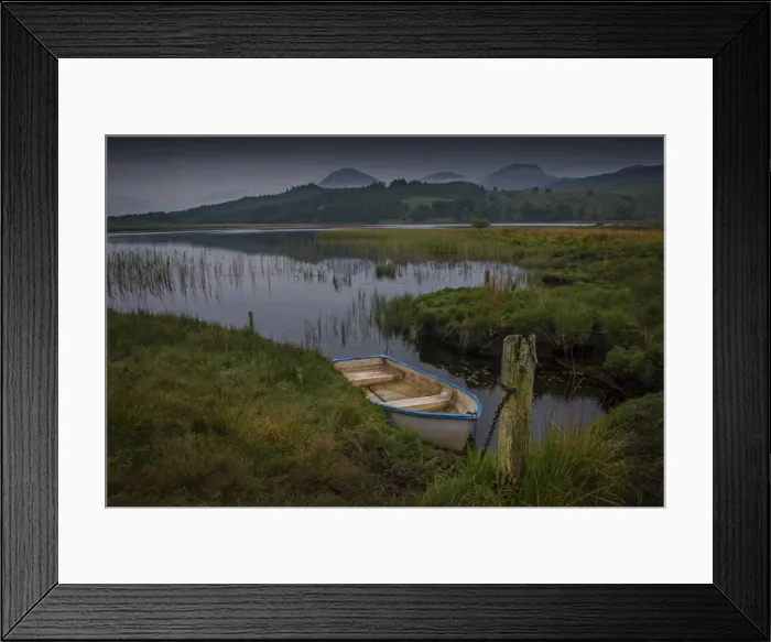 Framed Print : Llyn Cwellyn in the Snowdonia National Park, northern Wales, United Kingdom Framed Print : Llyn Cwellyn in the Snowdonia National Park, northern Wales, United Kingdom