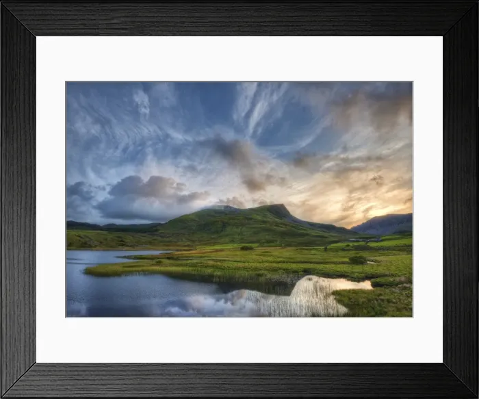 Framed Print : Llyn Cwellyn in the Snowdonia National Park, northern Wales, United Kingdom Framed Print : Llyn Cwellyn in the Snowdonia National Park, northern Wales, United Kingdom