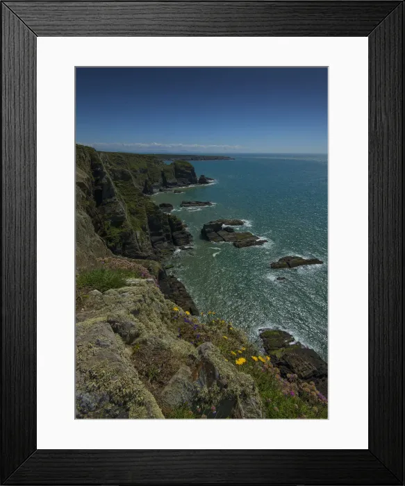 Framed Print : The coastal cliffs at South Stack, Angelsea, Northern Wales, United Kingdom Framed Print : The coastal cliffs at South Stack, Angelsea, Northern Wales, United Kingdom