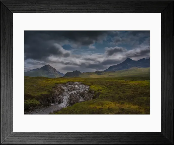 Framed Print : view to the Cuillins, a dramatic mountain range on the Isle of Skye, Inner Hebrides, Scotland