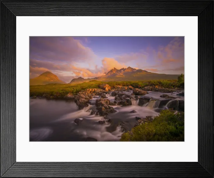Framed Print : view to the Cuillins, a dramatic mountain range on the Isle of Skye, Inner Hebrides, Scotland