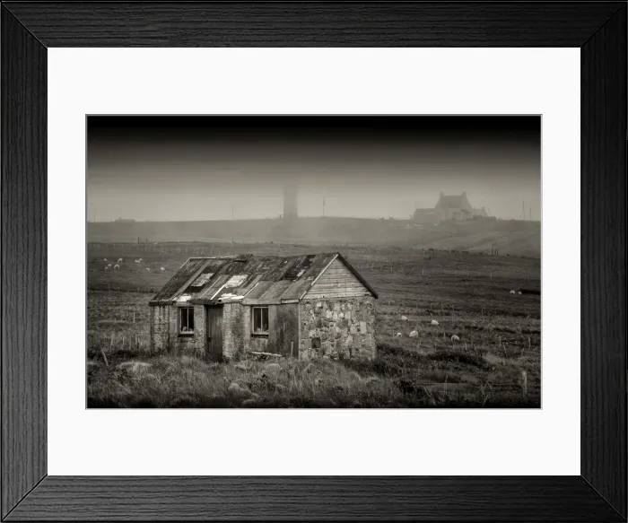 Framed Print : Abandoned Crofters cottage in the countryside of the Isle of Lewis, Outer Hebrides, Scotland