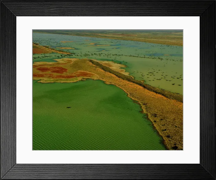 Framed Print : An Aerial view of the Australian outback in flood, showing the vibrant colours of the Landscape Framed Print : An Aerial view of the Australian outback in flood, showing the vibrant colours of the Landscape