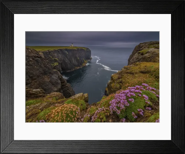 Framed Print : Eshaness Coastline, Shetland Islands, Scotland