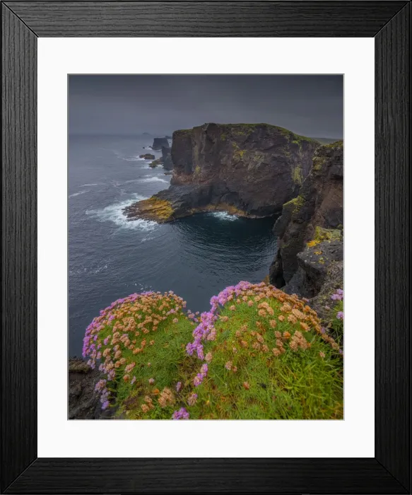 Framed Print : Eshaness Coastline, Shetland Islands, Scotland Framed Print : Eshaness Coastline, Shetland Islands, Scotland