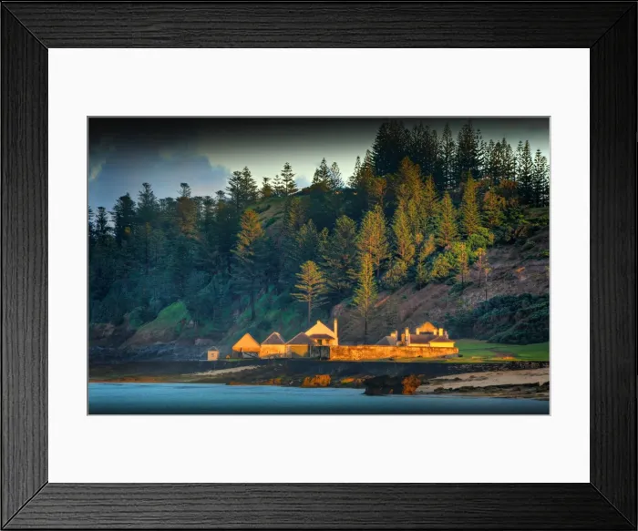 Framed Print : First light at Kingston Pier Framed Print : First light at Kingston Pier