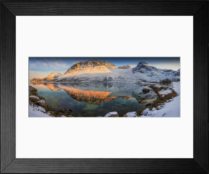 Framed Print : A snowy scene at Grotfjord in the winter, arctic circle of Norway Framed Print : A snowy scene at Grotfjord in the winter, arctic circle of Norway