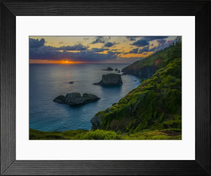 Framed Print : Dawn at Captain Cooks Memorial lookout, Norfolk Island, south pacific ocean Framed Print : Dawn at Captain Cooks Memorial lookout, Norfolk Island, south pacific ocean
