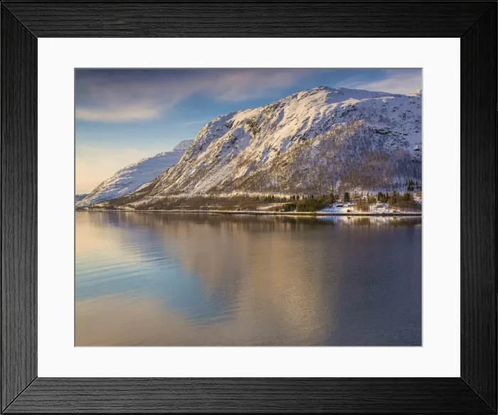 Framed Print : Scenic view in the Fiskefjorden region during winter-time, Arctic circle of Norway Framed Print : Scenic view in the Fiskefjorden region during winter-time, Arctic circle of Norway