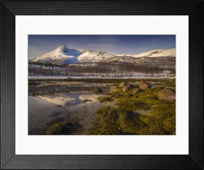 Framed Print : Scenic view in the Fiskefjorden region during winter-time, Arctic circle of Norway Framed Print : Scenic view in the Fiskefjorden region during winter-time, Arctic circle of Norway