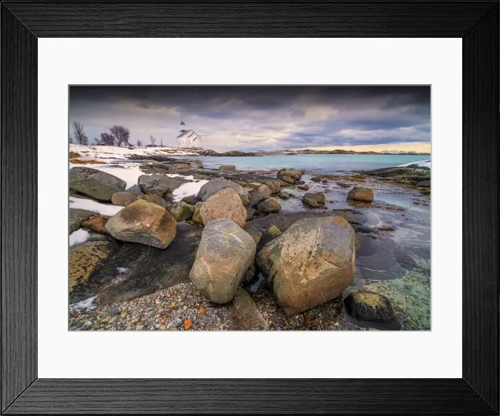 Framed Print : Gimsoya and coastline, Lofoten, Arctic circle of Norway