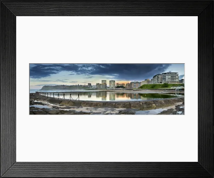 Framed Print : newcastle ocean baths at sunrise Framed Print : newcastle ocean baths at sunrise