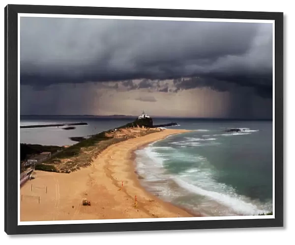 storm of nobbys beach newcastle nsw