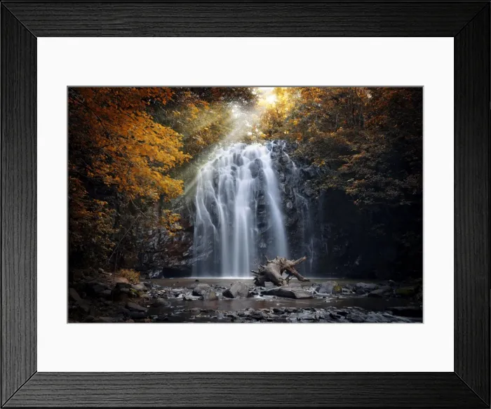 Framed Print : Ellinjaa Falls, Wooroonooran National Park, Millaa Millaa, Atherton Tablelands, Far North Queensland, Australia Framed Print : Ellinjaa Falls, Wooroonooran National Park, Millaa Millaa, Atherton Tablelands, Far North Queensland, Australia