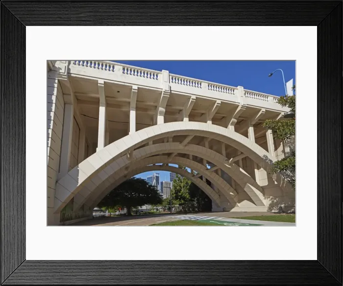 Framed Print : Skyline of Brisbanes Central Business District under bridge Framed Print : Skyline of Brisbanes Central Business District under bridge