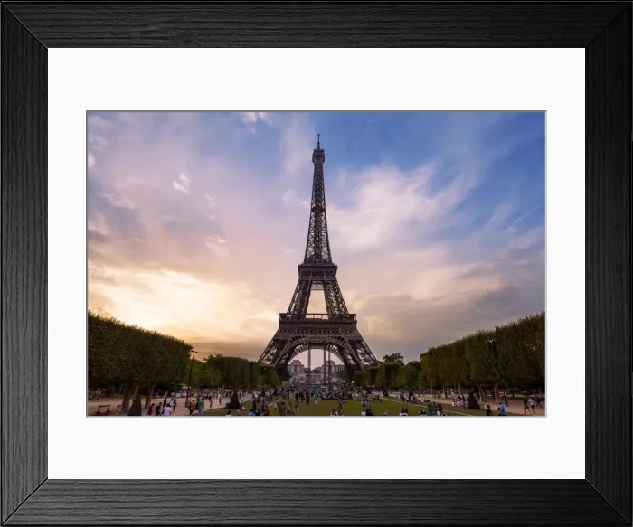 Framed Print : Sunset View of the Eiffel Tower From the Champ de Mars, Paris, France