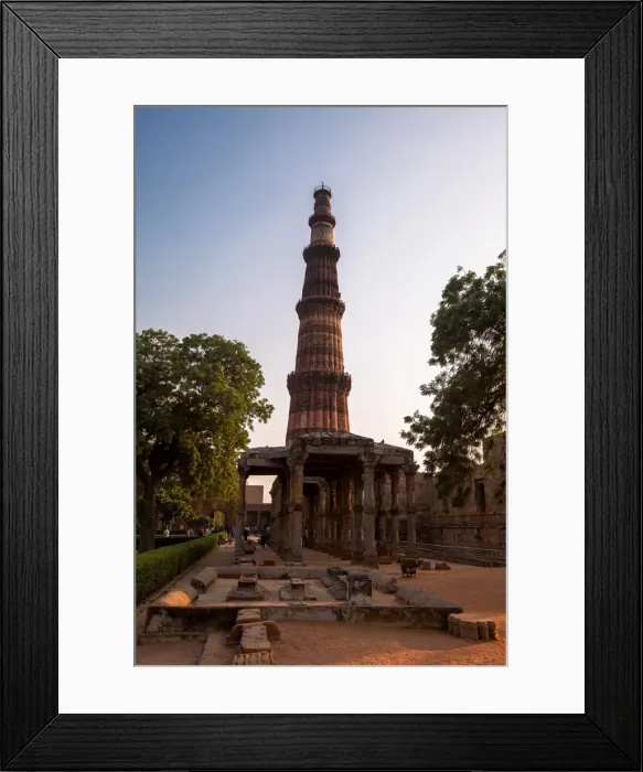 Framed Print : View of Qutub Minar in Qutb Complex, Mehrauli, Delhi, India