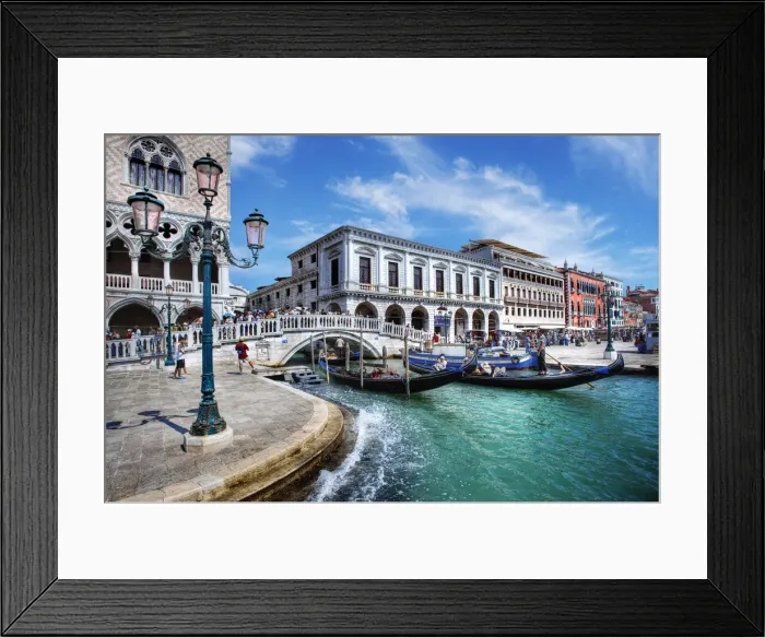 Framed Print : Gondolas Along Riva Degli Schiavoni, Venice, Italy