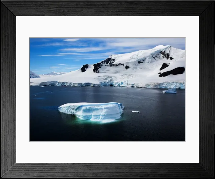 Framed Print : Paradise Harbor (Paradise Bay), Antarctic Peninsula, Antarctica Framed Print : Paradise Harbor (Paradise Bay), Antarctic Peninsula, Antarctica