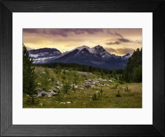 Framed Print : Sunset at Lake Louise, Banff National Park, Alberta, Canada Framed Print : Sunset at Lake Louise, Banff National Park, Alberta, Canada