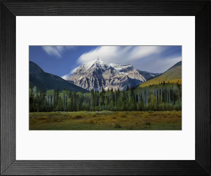 Framed Print : Mount Robson, British Columbia, Canada Framed Print : Mount Robson, British Columbia, Canada