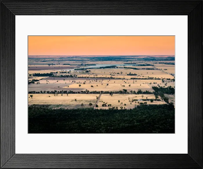 Framed Print : Sunset over the plains of Victoria Framed Print : Sunset over the plains of Victoria