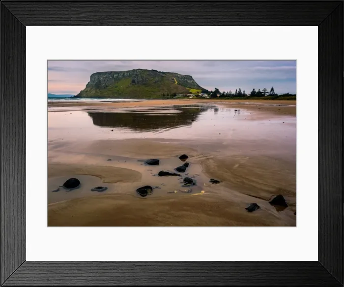 Framed Print : Stanley and The Nut, Tasmania Framed Print : Stanley and The Nut, Tasmania