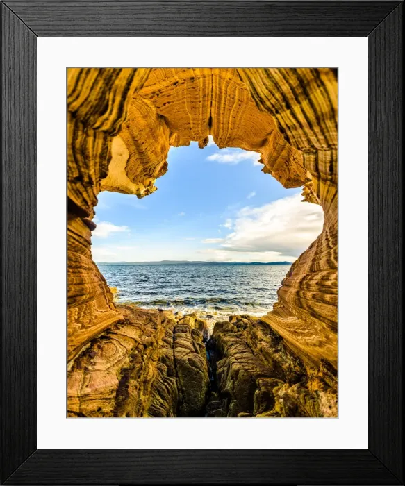 Framed Print : Painted Cliffs of Maria Island, Tasmania