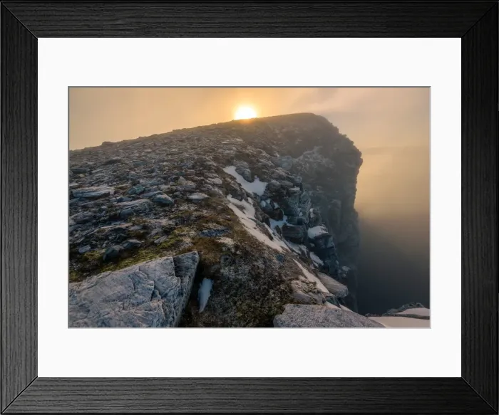 Framed Print : Sunrise at the top of Frenchmans Cap, Tasmania
