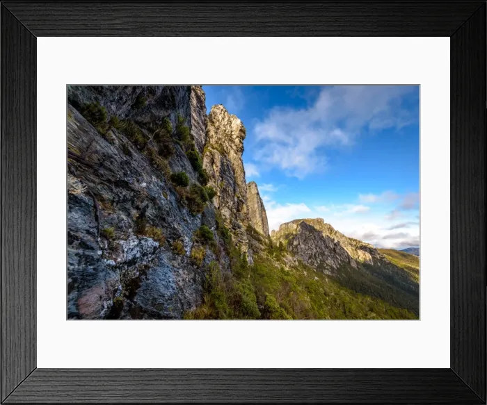 Framed Print : Sharlands and Philps peaks in Franklin-Gordon Wild Rivers National Park, Tasmania