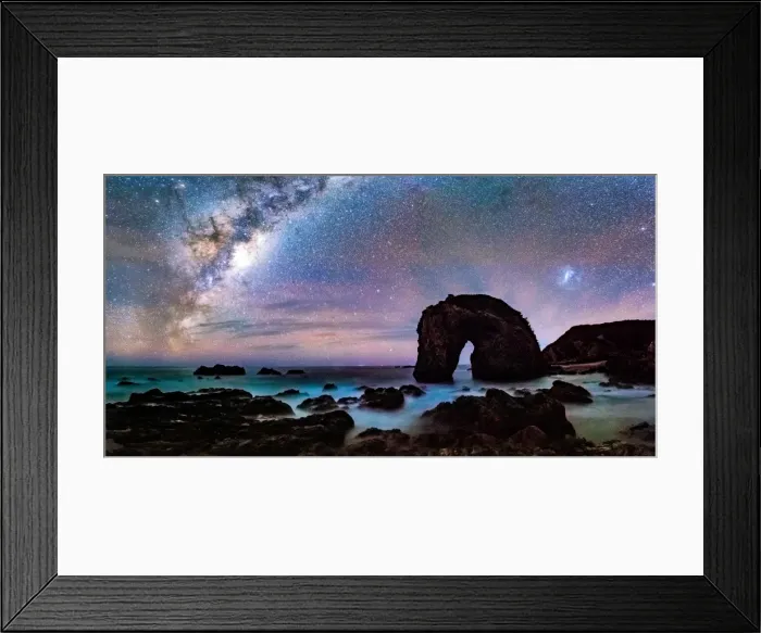 Framed Print : Milky Way over Horse Head Rock in New South Wales Coast Framed Print : Milky Way over Horse Head Rock in New South Wales Coast
