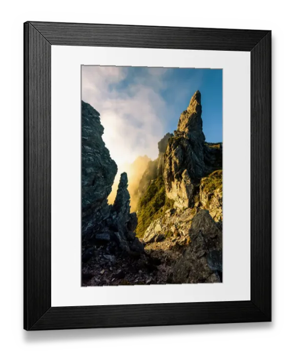 Framed Print : mt. Hayes in Western Arthur Range, Southwest Tasmania Framed Print : mt. Hayes in Western Arthur Range, Southwest Tasmania