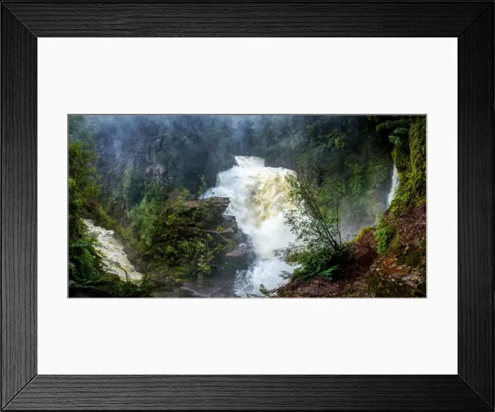 Framed Print : D Alton Falls at Overland track, Tasmania