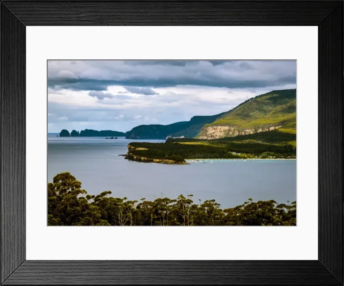 Framed Print : View to Eaglehawk Neck at Tasman Peninsula
