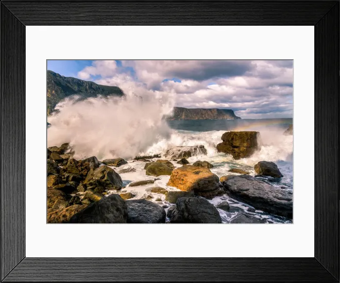 Framed Print : Big waves at Tunnel Bay, Tasman Peninsula, Tasmania Framed Print : Big waves at Tunnel Bay, Tasman Peninsula, Tasmania