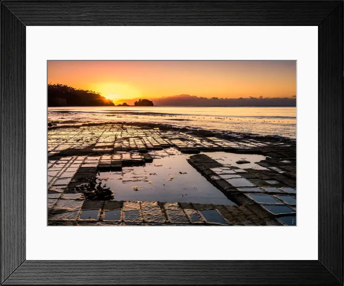 Framed Print : Sunrise at Tessellated Pavement at Tasman Peninsula, Tasmania Framed Print : Sunrise at Tessellated Pavement at Tasman Peninsula, Tasmania