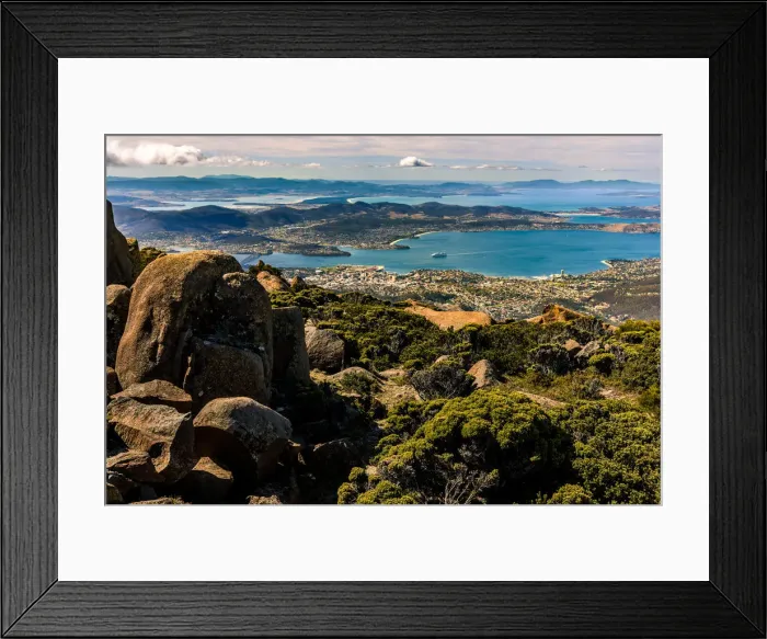 Framed Print : View of Hobart from the top of mt Wellington, Tasmania Framed Print : View of Hobart from the top of mt Wellington, Tasmania