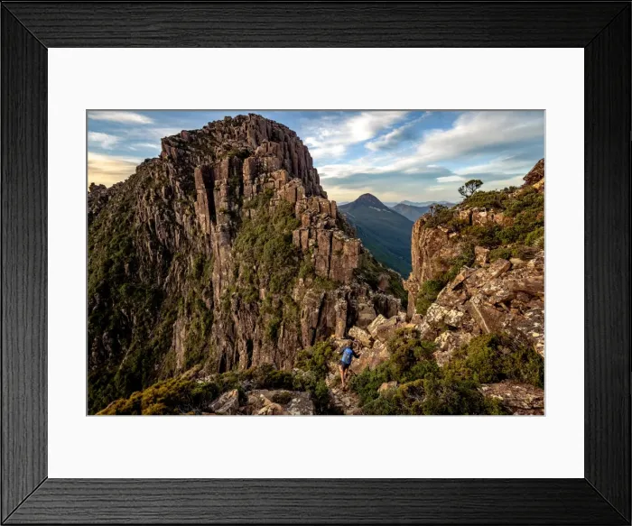 Framed Print : Climbing Lighting Ridge at Eliza Plateau in South West Tasmania