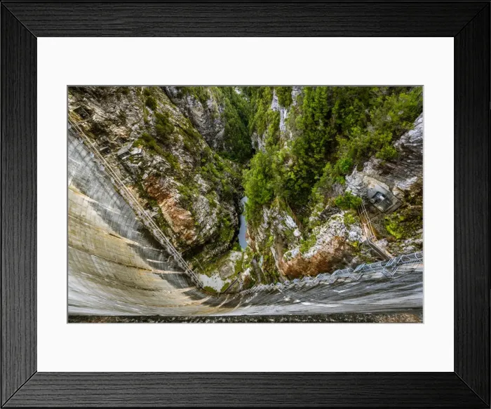 Framed Print : Gordon Dam in Southwest Tasmania