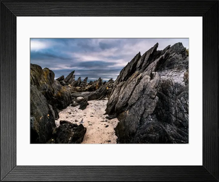 Framed Print : Shoreline along Hakea Trail in Fitzgerald River National Park