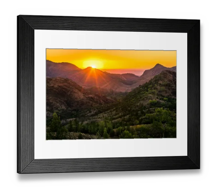 Framed Print : Bunyeroo Valley in Flinders Ranges, South Ausralia Framed Print : Bunyeroo Valley in Flinders Ranges, South Ausralia