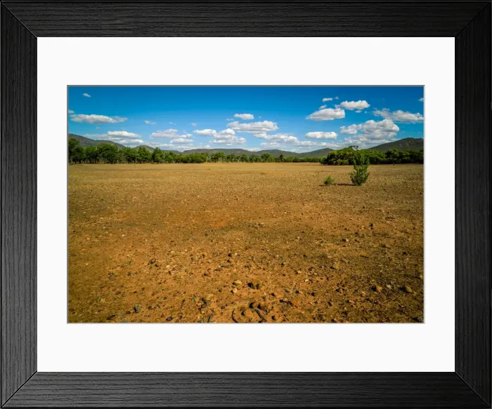 Framed Print : Lake inside of Wilpena Pound in Flinders Ranges, South Ausralia Framed Print : Lake inside of Wilpena Pound in Flinders Ranges, South Ausralia