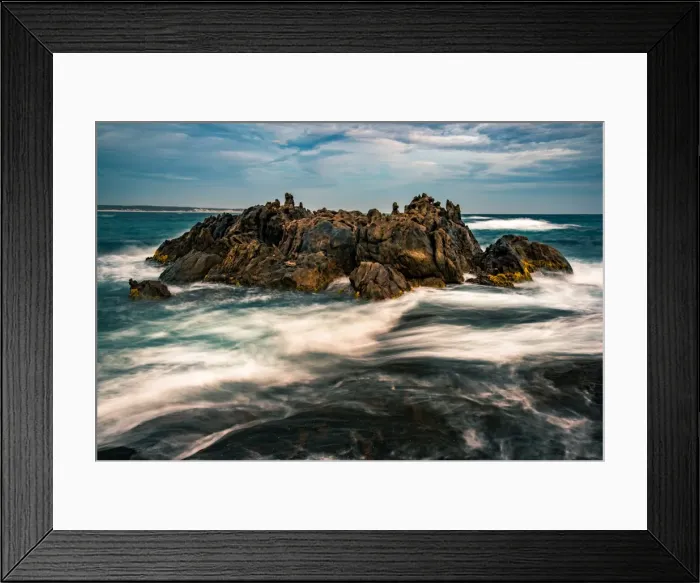 Framed Print : Rocks at Quagi Beach in Western Australia